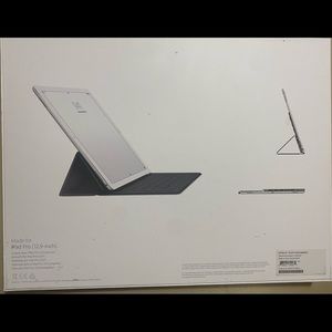 iPad Pro Smart Keyboard NEW 100% Authentic